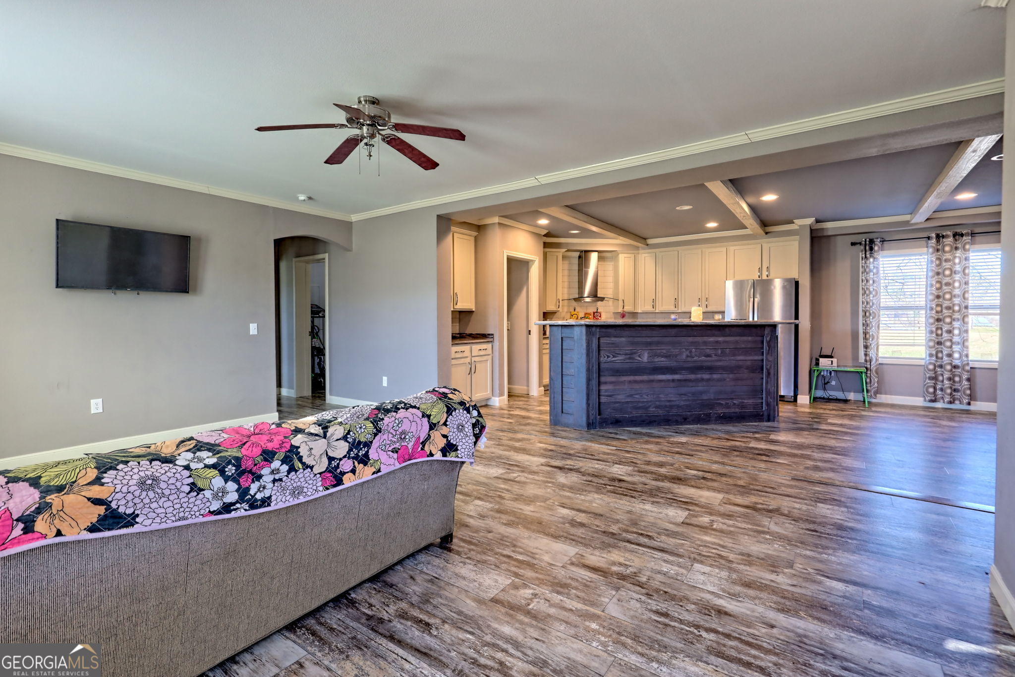 42 Jones Creek Road Blairsville, GA 30512 - Photo 40 of 56 a living room with furniture