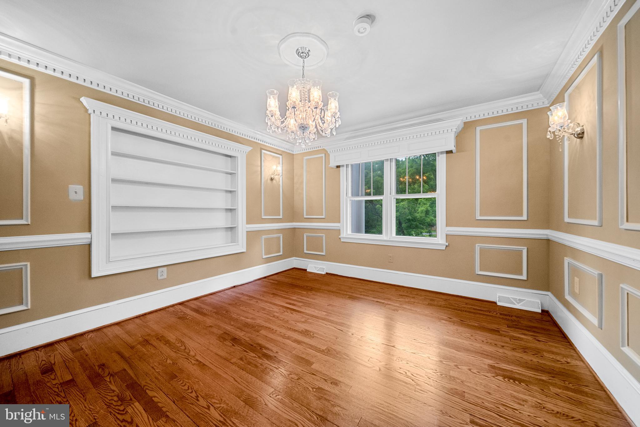 18189 Sands Road Purcellville, VA 20132 - Photo 47 of 145 Study with French doors & built-in shelves.
