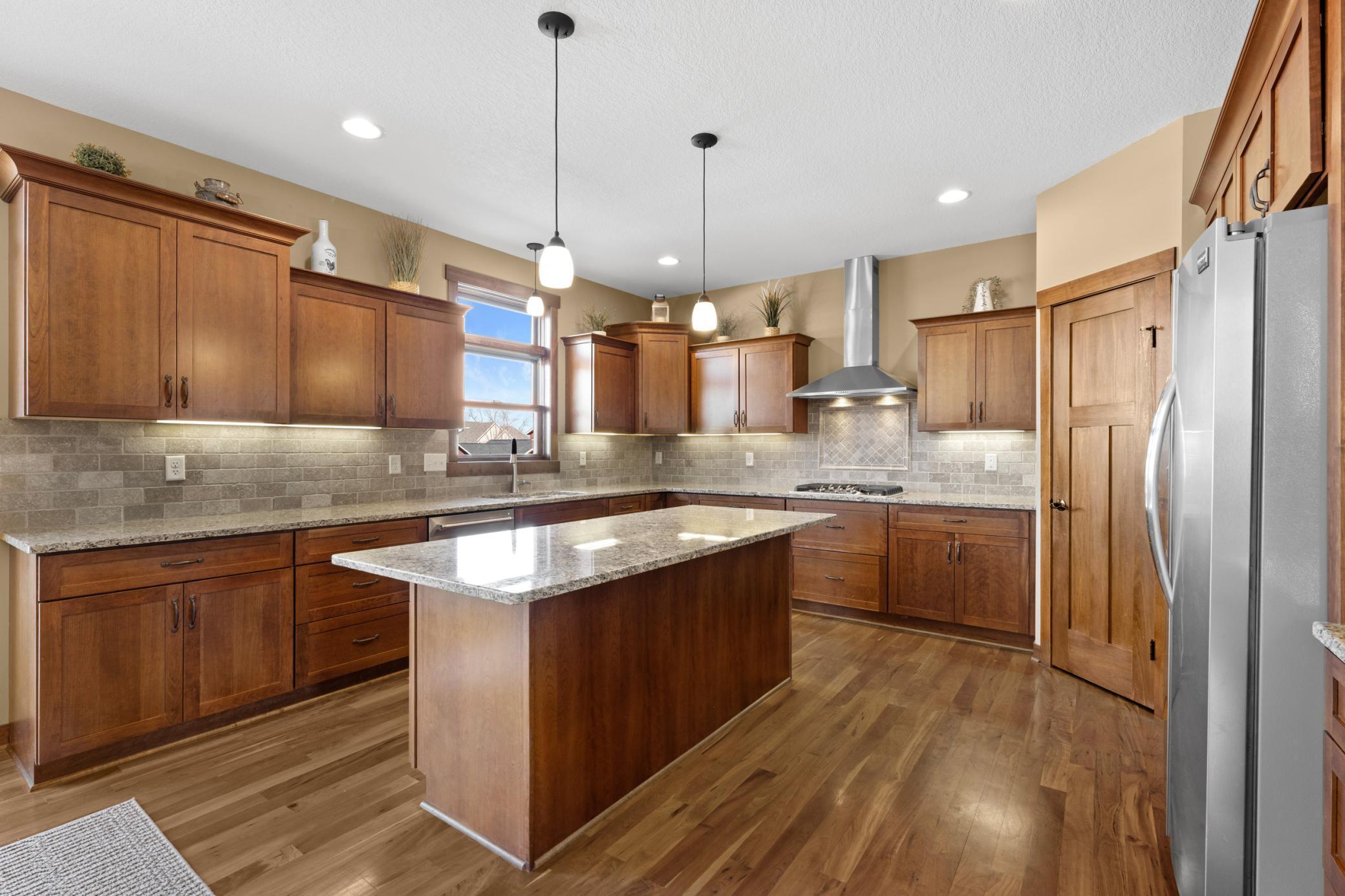 1451 Echo Ridge Street Southwest Rochester, MN 55902 - Photo 11 of 37