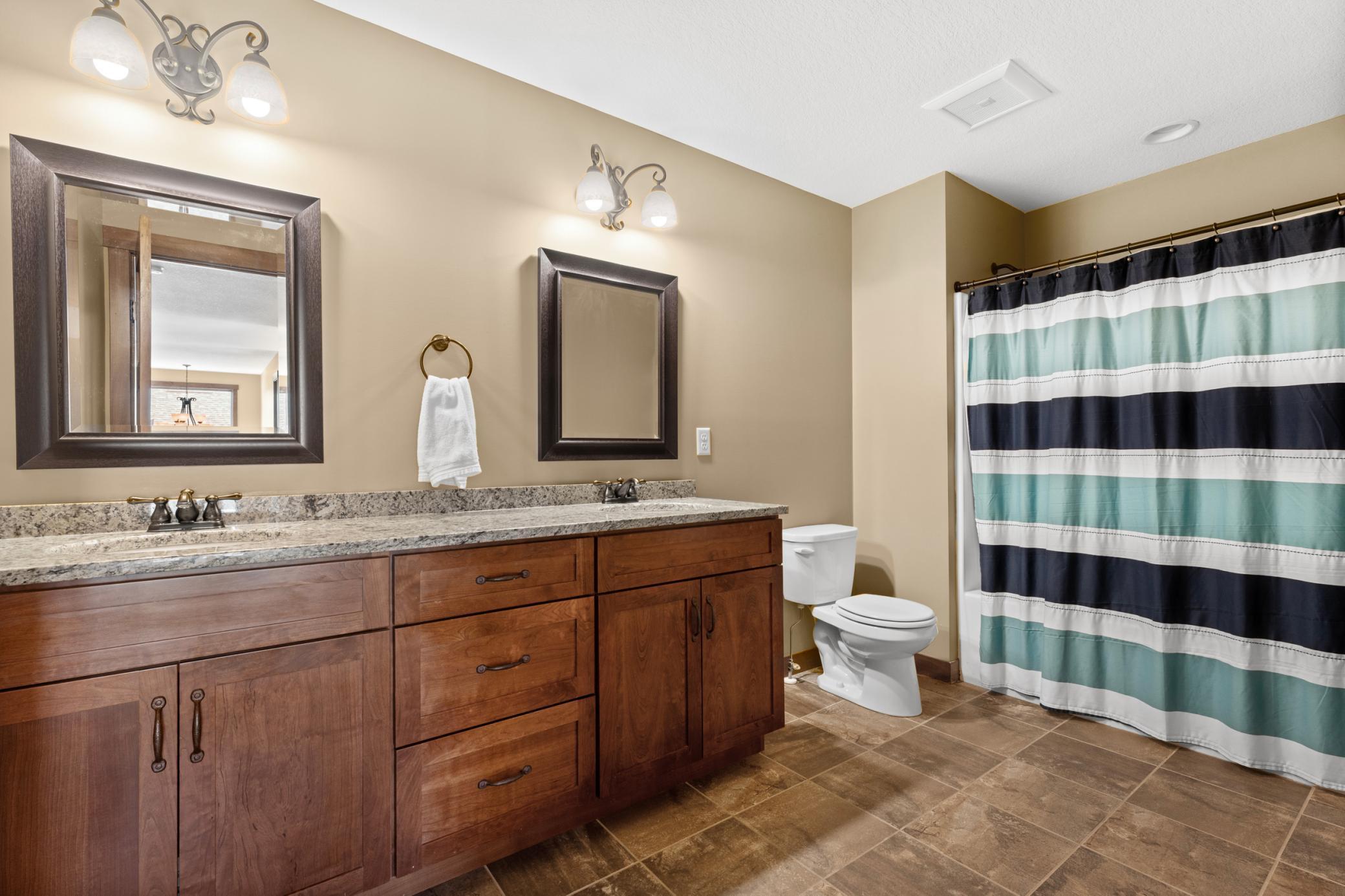 1451 Echo Ridge Street Southwest Rochester, MN 55902 - Photo 23 of 37