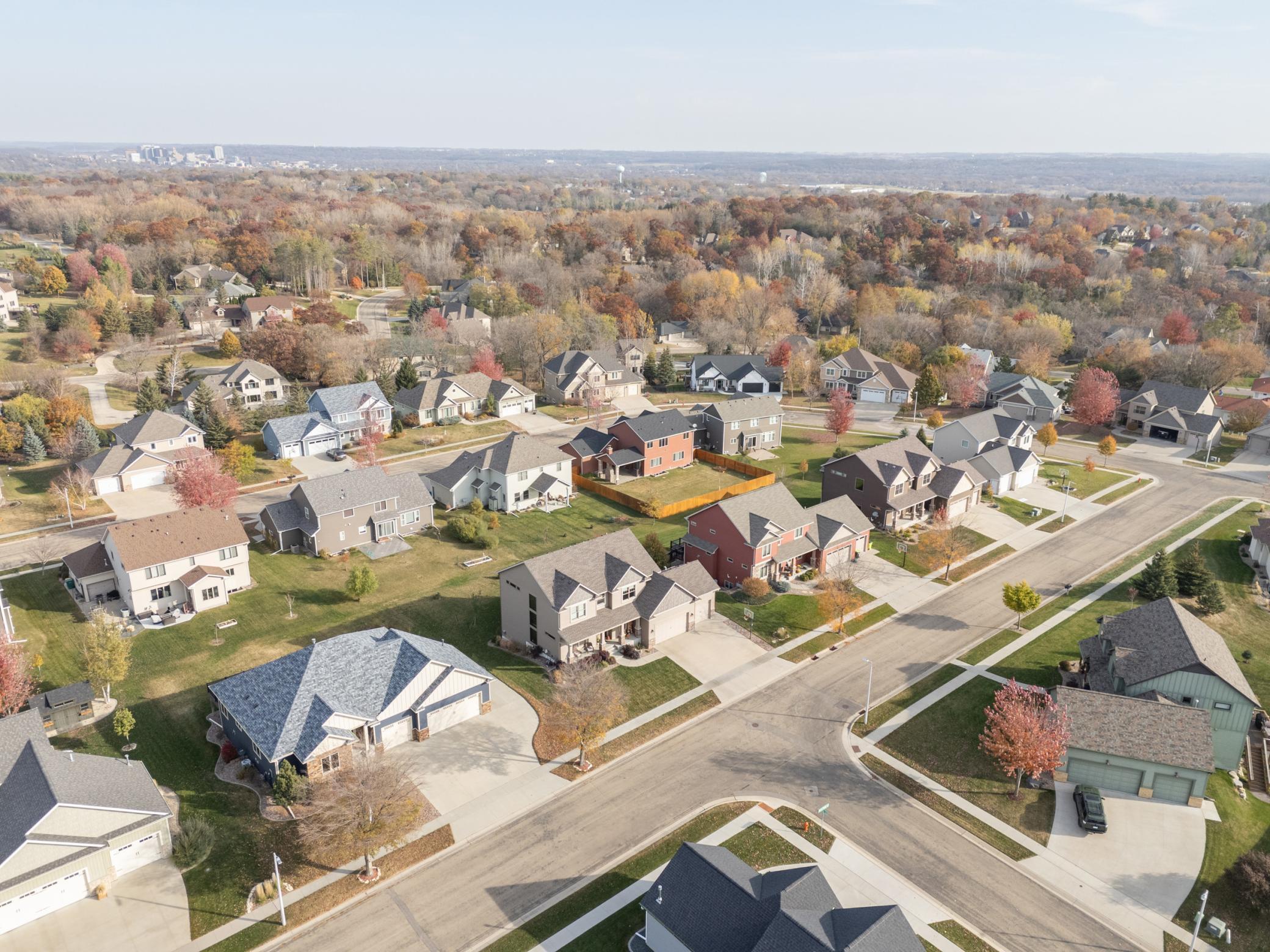 1451 Echo Ridge Street Southwest Rochester, MN 55902 - Photo 35 of 37