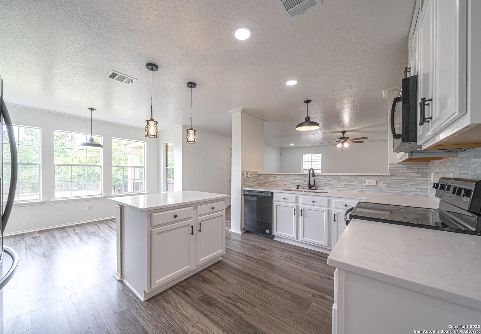 6748 Wayman Ridge Live Oak, TX 78233 - Photo 1 of 1 Gallery Image 1