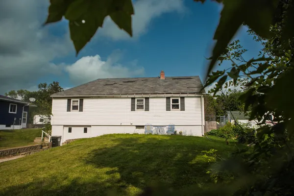 $74,900 | 104 Atlantic Avenue South, Herman, MN 56248