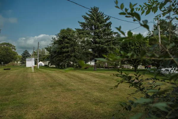 $74,900 | 104 Atlantic Avenue South, Herman, MN 56248