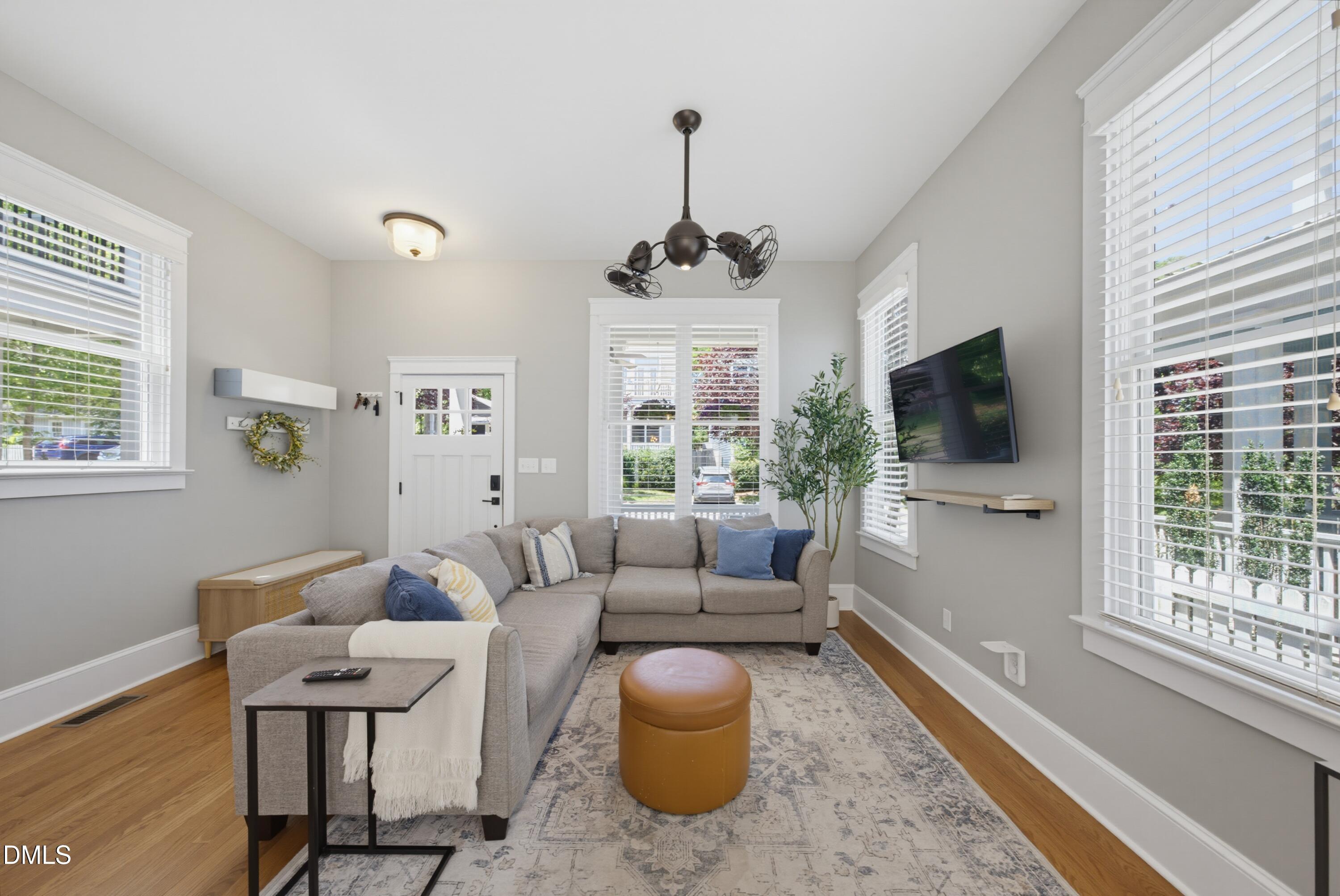 623 Dorothea Drive Raleigh, NC 27603 - Photo 4 of 32 DSC02066