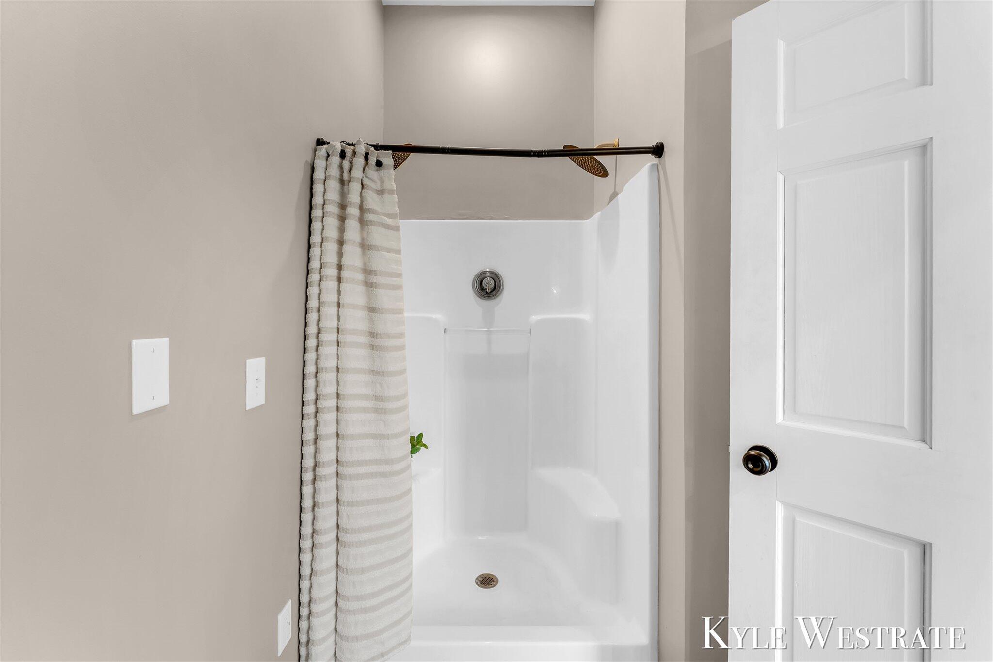 6851 Dumon Road Belding, MI 48809 - Photo 32 of 62 35-AIV00156