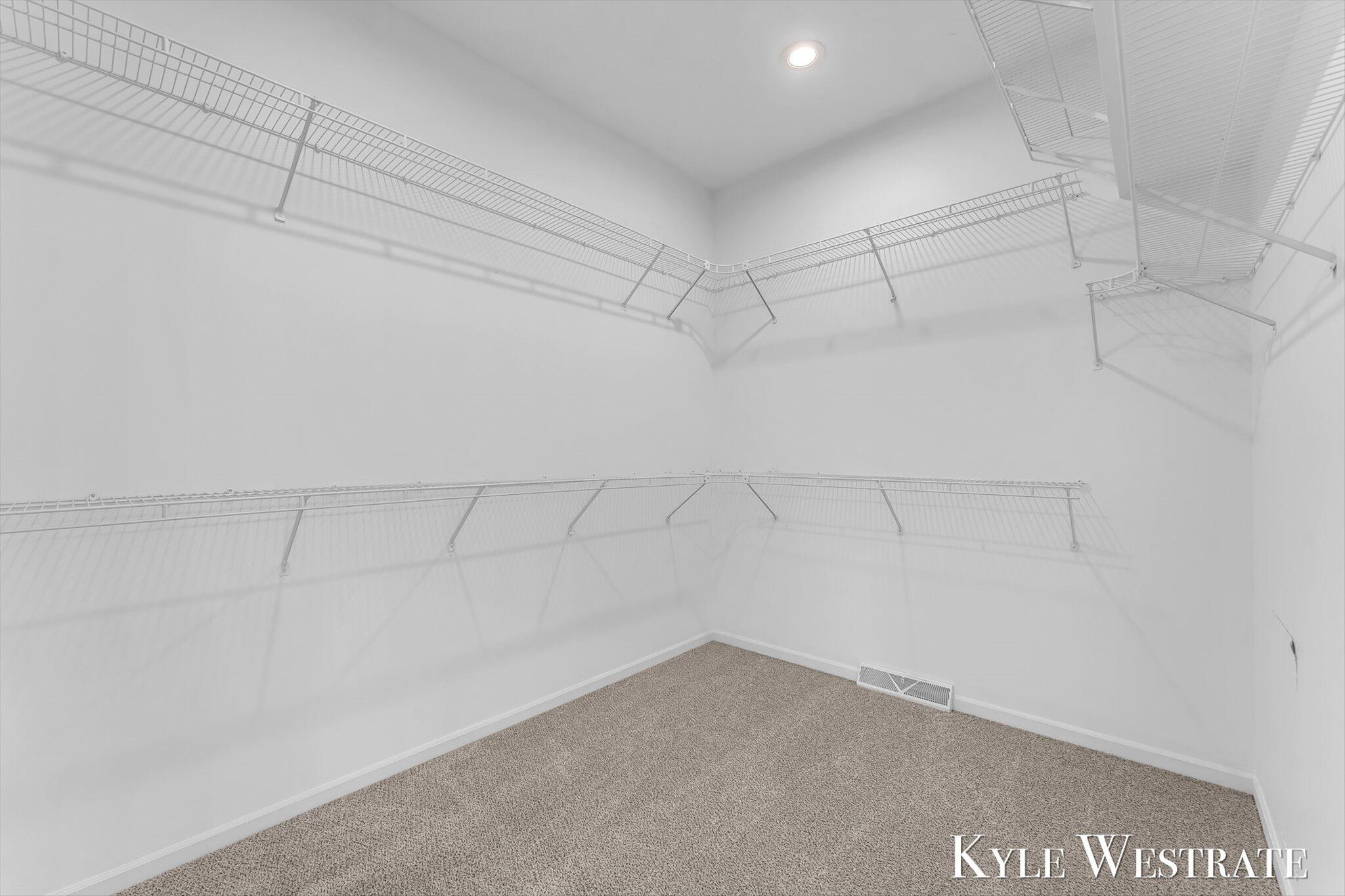 6851 Dumon Road Belding, MI 48809 - Photo 33 of 62 34-AIV00151