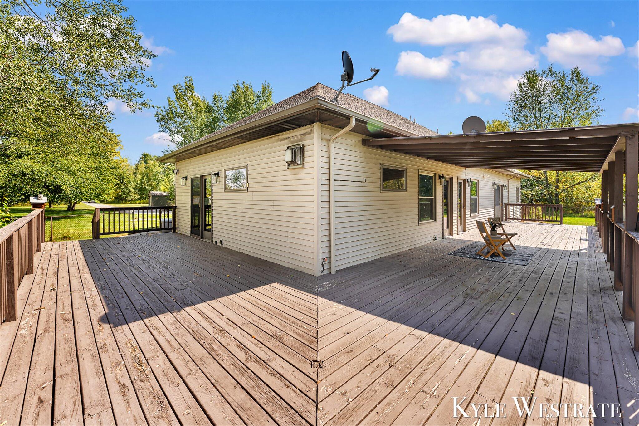 6851 Dumon Road Belding, MI 48809 - Photo 51 of 62 61-AIV00370