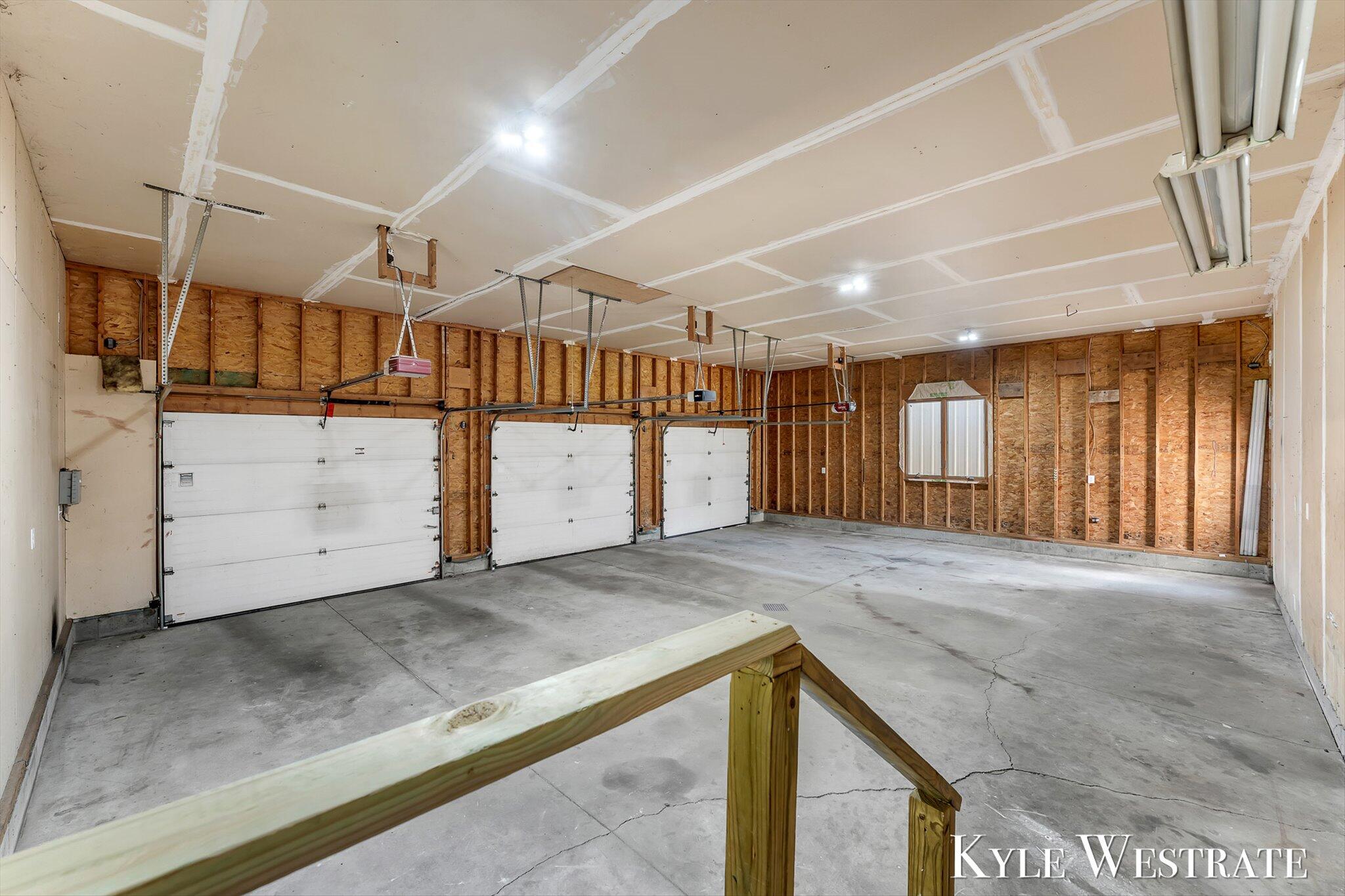 6851 Dumon Road Belding, MI 48809 - Photo 61 of 62 49-AIV00226