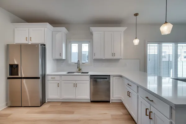 $3,450 | 2401 B Inga Street, Nashville, TN 37206