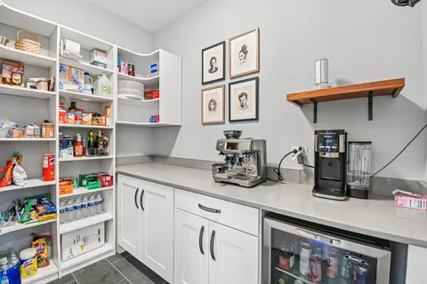 $1,250,000 | 507 North Avenue, Barrington, IL 60010