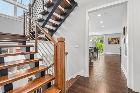 $1,250,000 | 507 North Avenue, Barrington, IL 60010