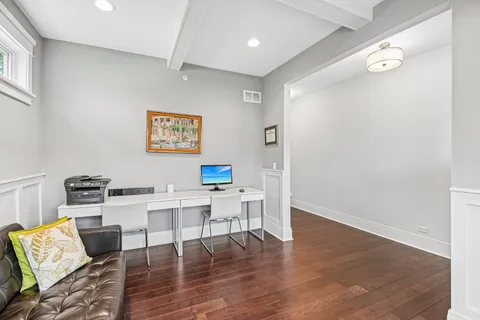 $1,250,000 | 507 North Avenue, Barrington, IL 60010
