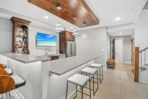 $1,250,000 | 507 North Avenue, Barrington, IL 60010