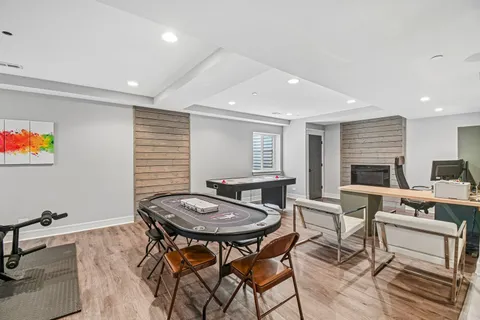 $1,250,000 | 507 North Avenue, Barrington, IL 60010