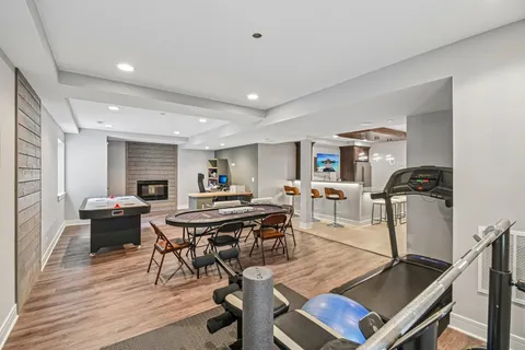 $1,250,000 | 507 North Avenue, Barrington, IL 60010