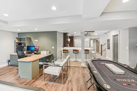 $1,250,000 | 507 North Avenue, Barrington, IL 60010