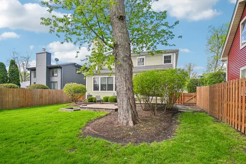 $1,250,000 | 507 North Avenue, Barrington, IL 60010