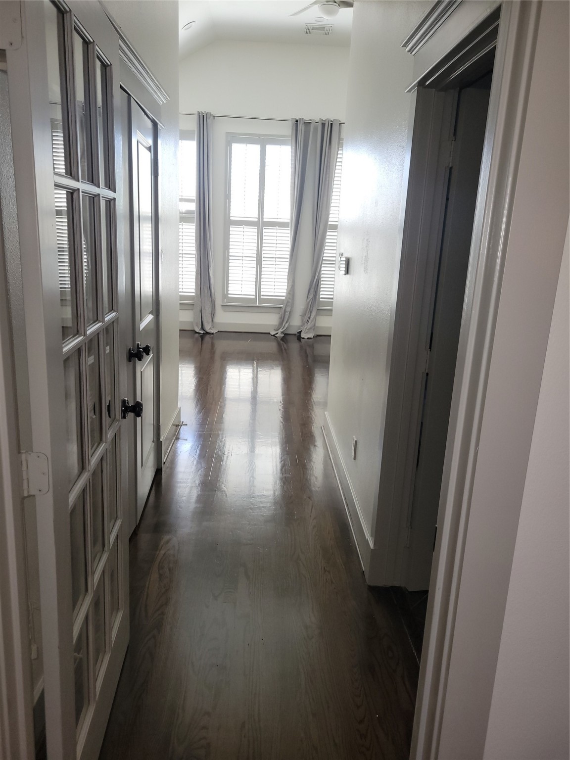 4914 Rose Street Houston, TX 77007 - Photo 19 of 36 a view of gallery