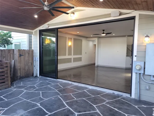 $3,300 | 4914 Rose Street, Houston, TX 77007