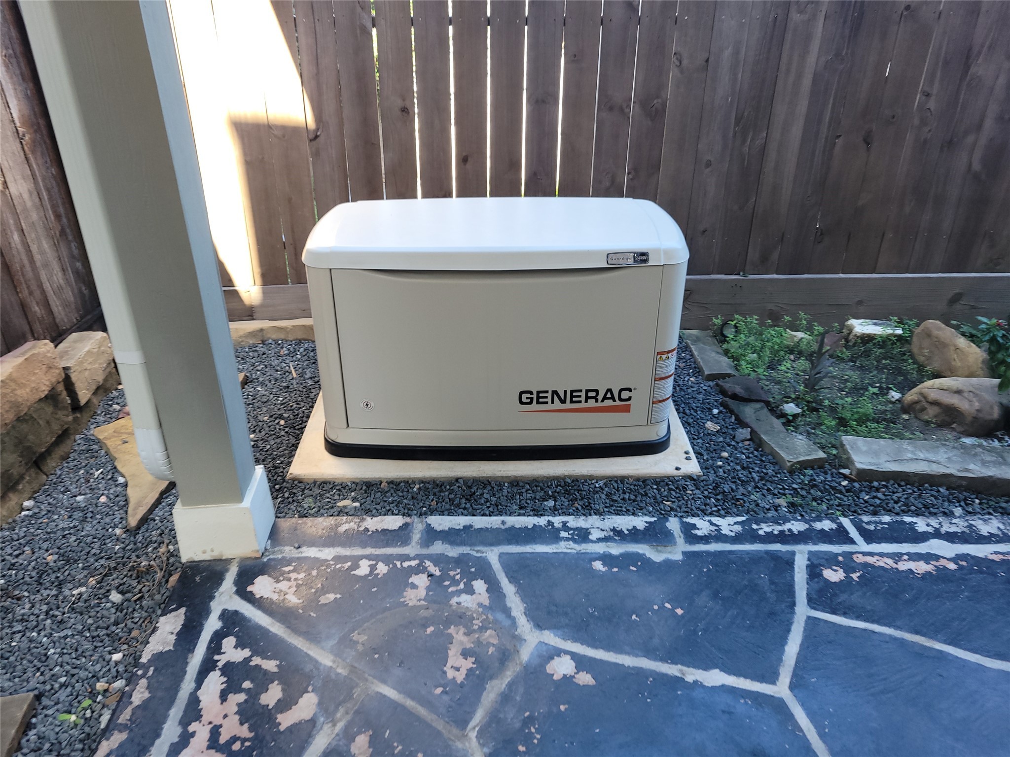 4914 Rose Street Houston, TX 77007 - Photo 36 of 36 a view of a hallway with washer and dryer