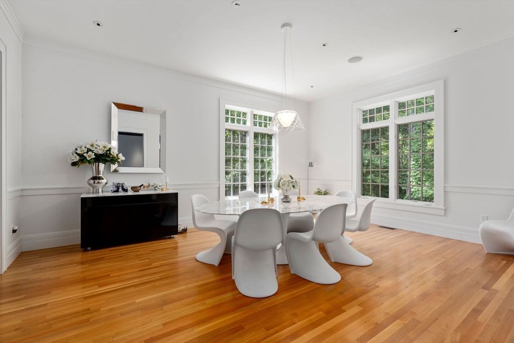 41 Stony Brook Road Weston, MA 02493 - Photo 14 of 40 Gallery Image 14