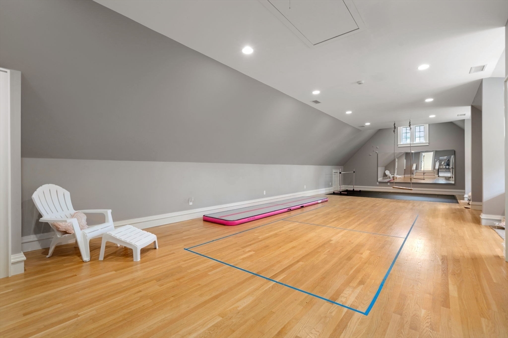 41 Stony Brook Road Weston, MA 02493 - Photo 33 of 40 Gallery Image 33