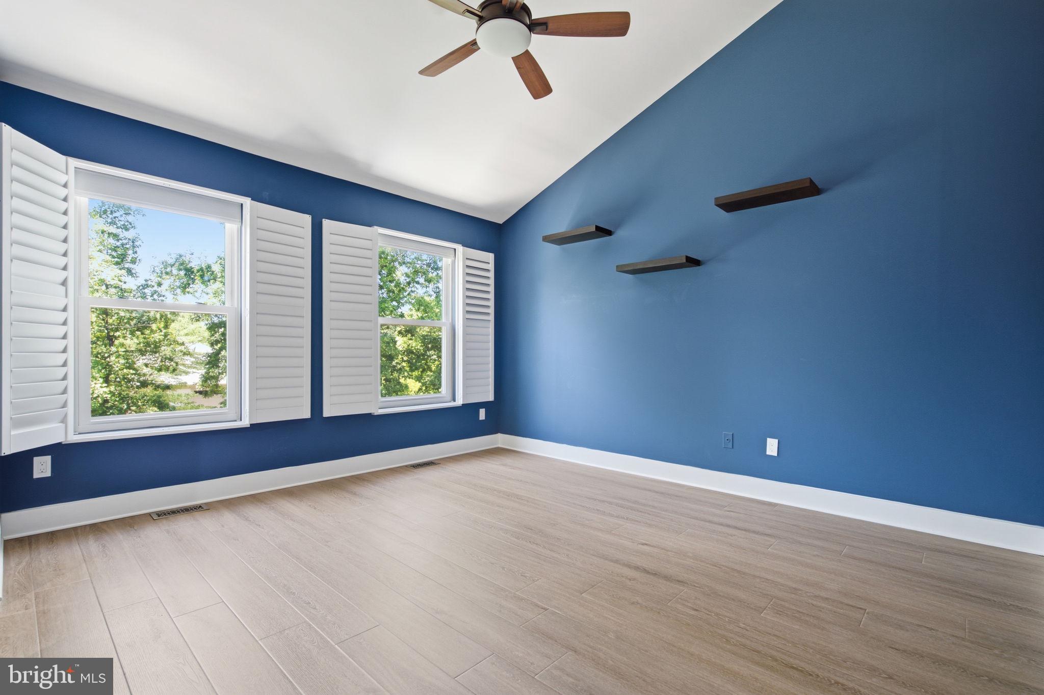 12087 Edgemere Circle Reston, VA 20190 - Photo 18 of 34