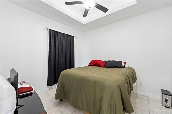 $2,300 | 1105 West Dawes Avenue, Alton, TX 78573