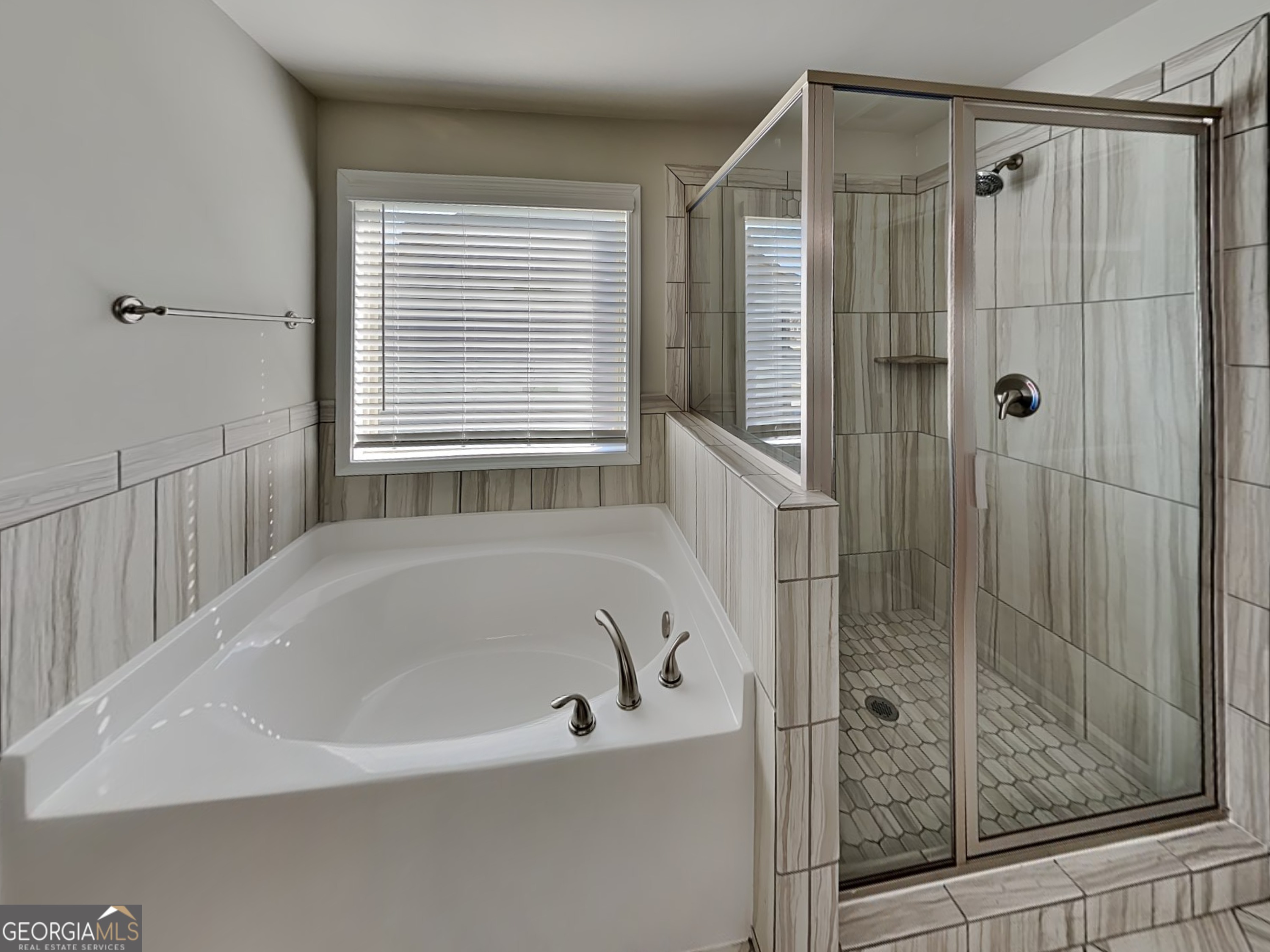 1901 Cobblefield Circle Dacula, GA 30019 - Photo 15 of 24