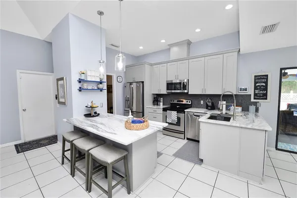 $459,000 | 935 Balsamina Drive, Brandon, FL 33510