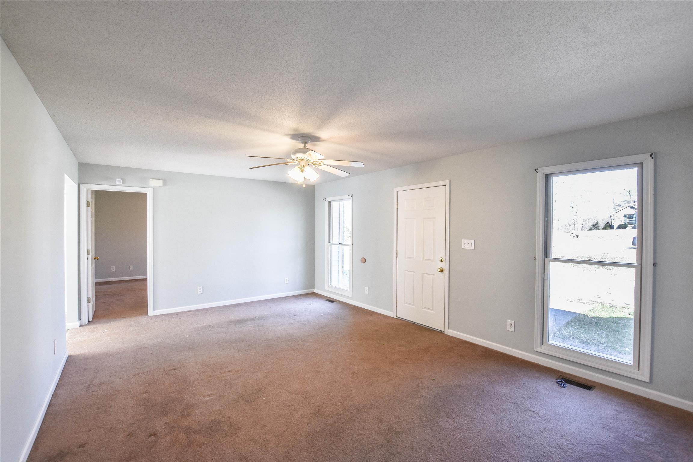 3381 Backridge Road Woodlawn, TN 37191 - Photo 4 of 19 Gallery Image 4