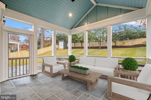 $1,450,000 | 624 Pullman Place, Alexandria, VA 22305