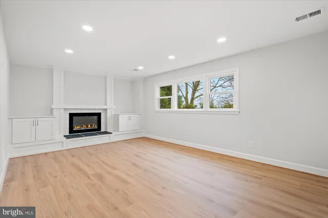 $1,450,000 | 624 Pullman Place, Alexandria, VA 22305