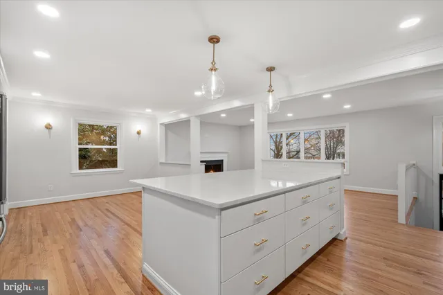 $1,450,000 | 624 Pullman Place, Alexandria, VA 22305