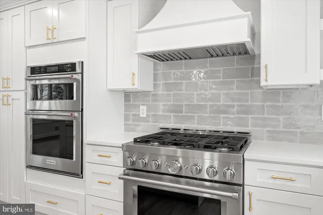 $1,450,000 | 624 Pullman Place, Alexandria, VA 22305