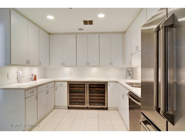 910 South Michigan Avenue, Unit 1101 Chicago, IL 60605 - Photo 6 of 20