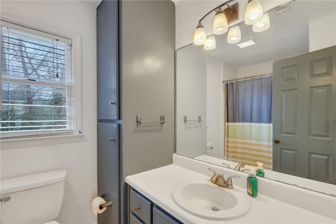 301 6th Avenue St. Simons Island, GA 31522 - Photo 28 of 37 Bath 2