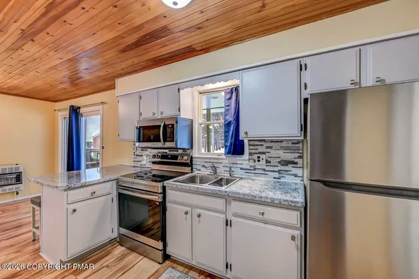 $264,900 | 174 Bull Run, Long Pond, PA 18334