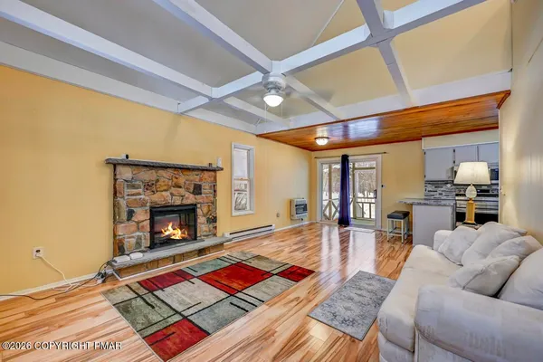 $264,900 | 174 Bull Run, Long Pond, PA 18334