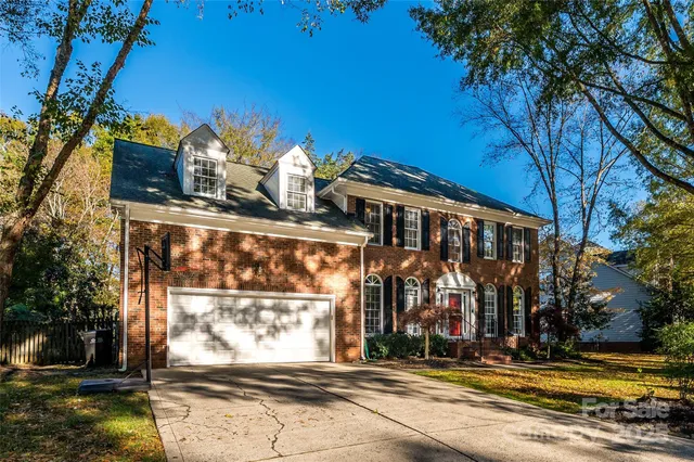$779,000 | 6709 Fairhope Court, Charlotte, NC 28277