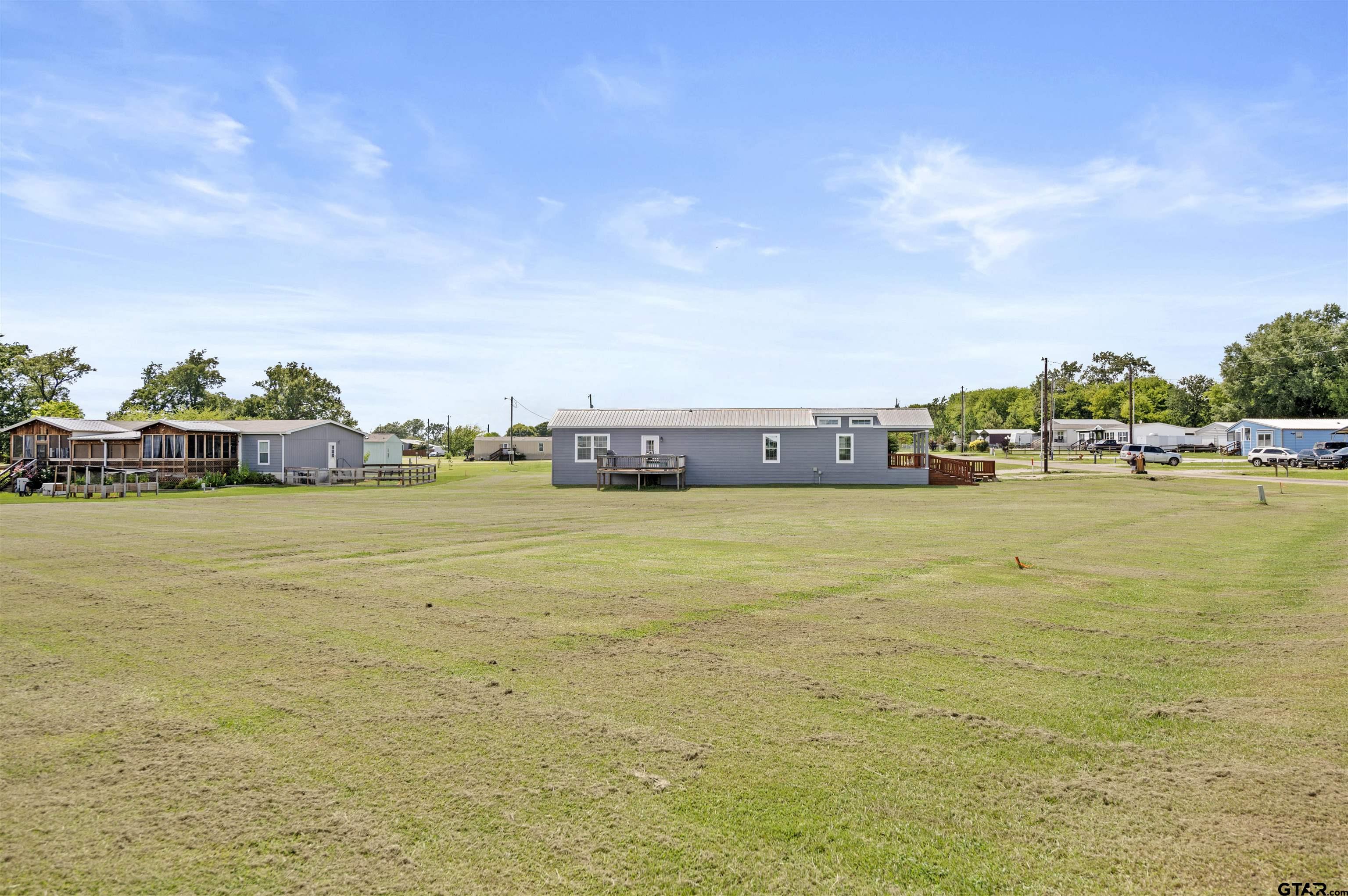 957 Comanche Quitman, TX 75783 - Photo 6 of 20