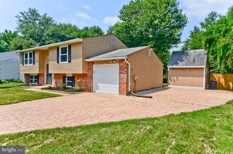 9301 Friar Road Fort Washington, MD 20744 - Photo 1 of 30 Exterior (Front)