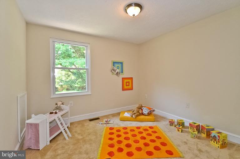 9301 Friar Road Fort Washington, MD 20744 - Photo 16 of 30 Bedroom