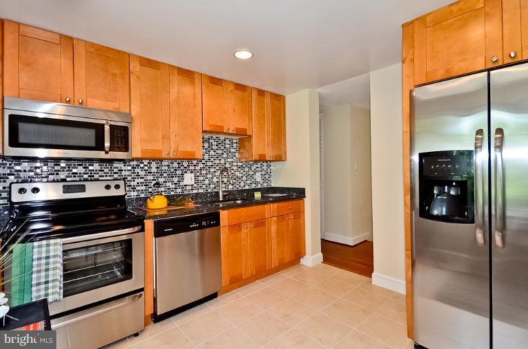 9301 Friar Road Fort Washington, MD 20744 - Photo 6 of 30 Kitchen