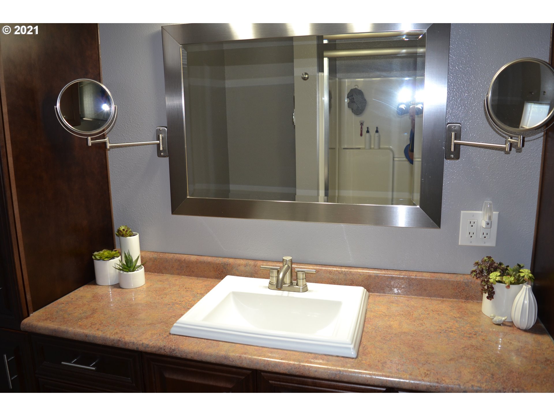 80339 Old Lorane Road Eugene, OR 97405 - Photo 21 of 32 Gallery Image 21