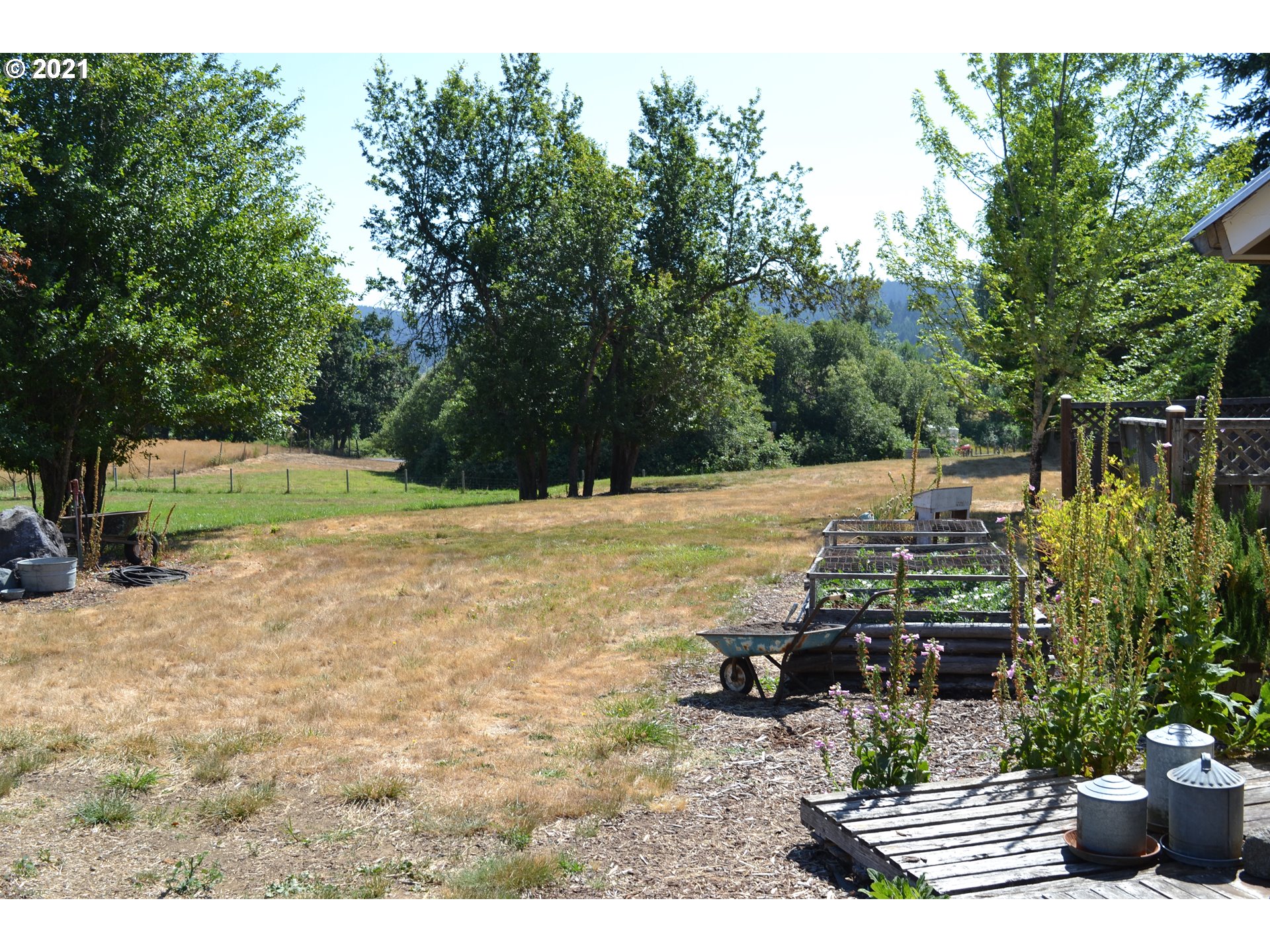 80339 Old Lorane Road Eugene, OR 97405 - Photo 30 of 32 Gallery Image 30