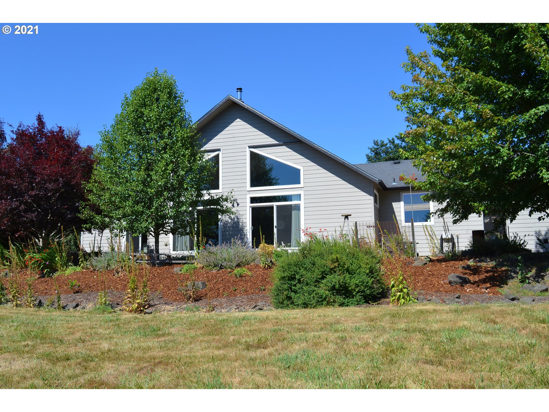 80339 Old Lorane Road Eugene, OR 97405 - Photo 4 of 32 Gallery Image 4