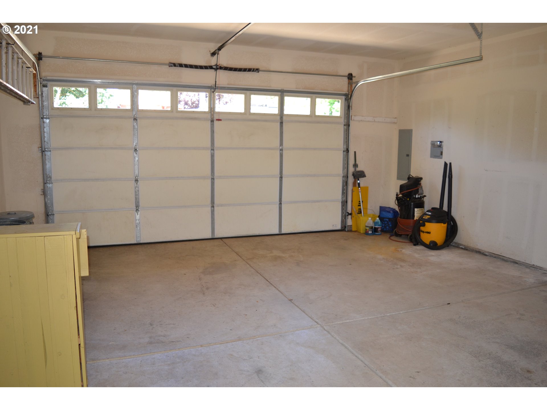 80339 Old Lorane Road Eugene, OR 97405 - Photo 31 of 32 Gallery Image 31