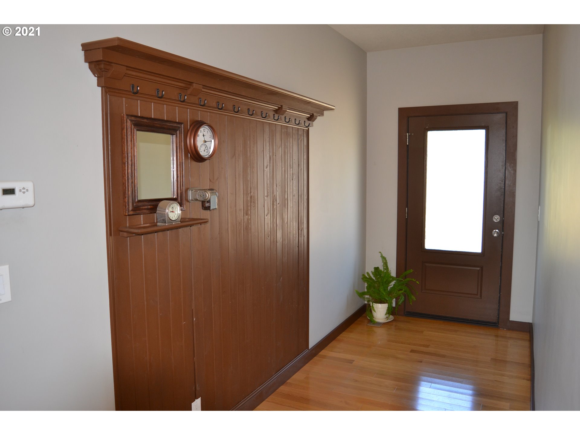 80339 Old Lorane Road Eugene, OR 97405 - Photo 7 of 32 Gallery Image 7